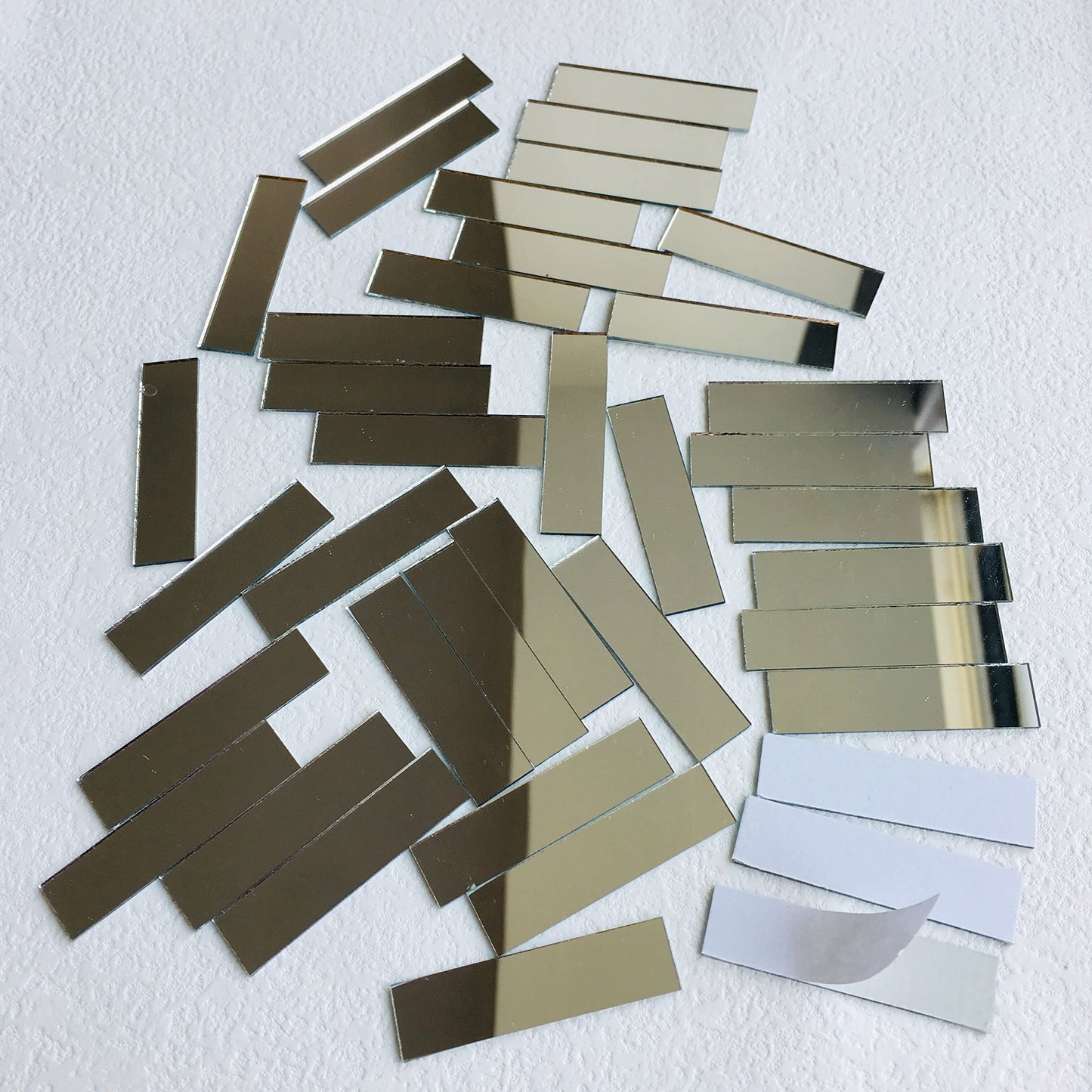 NUO RUI Adhesive Rectangular 1/2" x 2" Mirror Mosaic Tile 100 Pcs