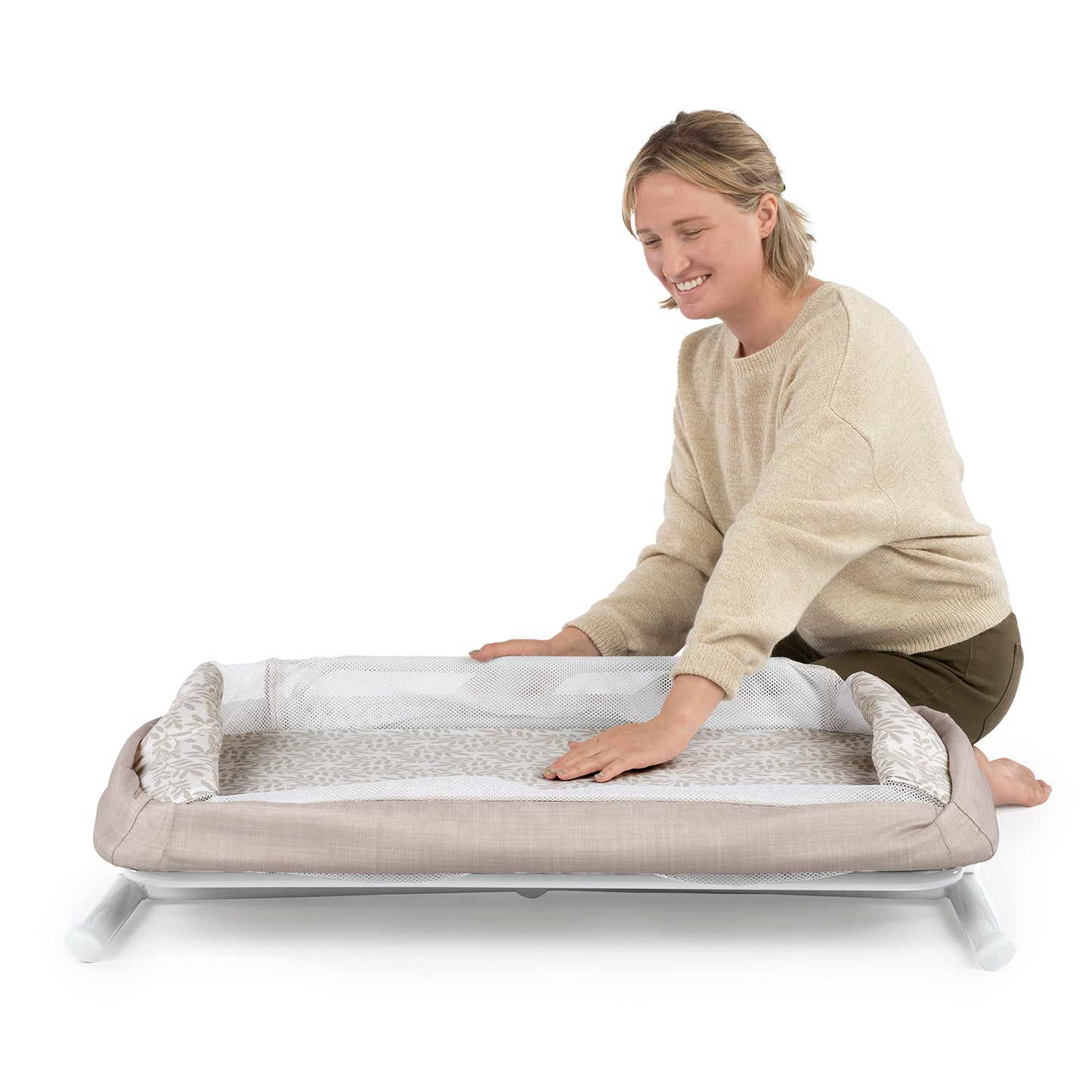 Ingenuity Dream Closer 2-in-1 Co-Sleeping Bassinet, Foldable and Portable, Ages 0-5 Months