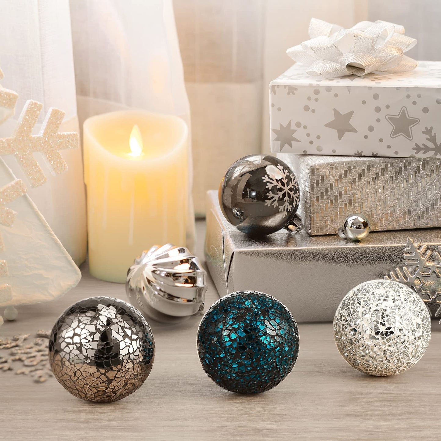 Cunhill 3 Pieces Decorative Glass Balls 3 Inch Mosaic Glass Orbs Sphere Centerpiece Balls Decorative for Bowls Vases Dining Tables Wedding Party (Silver,Turquoise,Black)