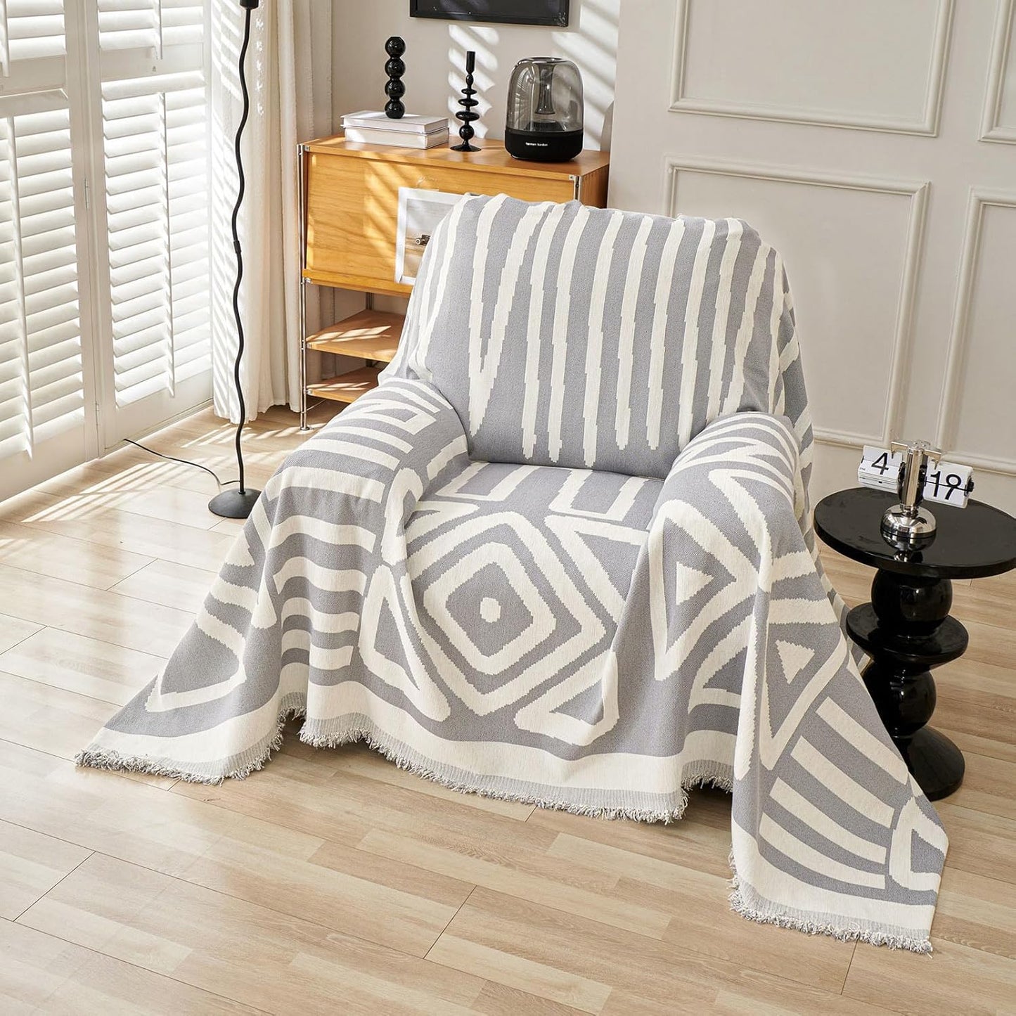 59"x71", 1 VClife Bohemian Aztec Accent Chair Cover Gray White Geometric Tribal Chenille Armchair Slipcover Reversible