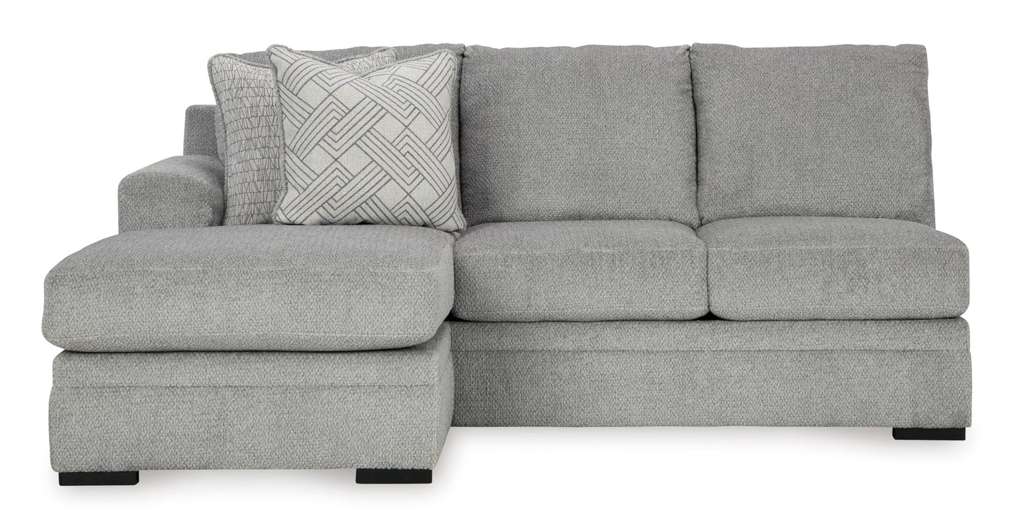 Signature Design by Ashley Casselbury Casual Right-Arm Facing 2-Piece Sectional with Chaise, Loose Seat Cushions and 4 Throw Pillows, Light Gray