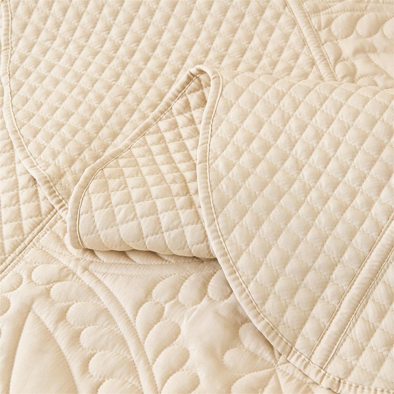 Cmfshape Oversize King Bedspread 128"x120",3 Piece California King Quilt,Lightweight Bed Quilt Set for All Season,Modern Geometric Pattern Bedding Set Beige