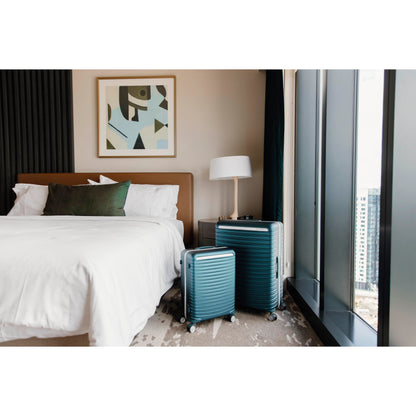 Framelock Max 29" Large Checked Hardshell Zipperless Luggage - Highly Secure Integrated Eazylock™ Mechanism - RightHeight™ Adjustable Handle - 360° Spinner Wheels - Airline Approved - Emerald Teal