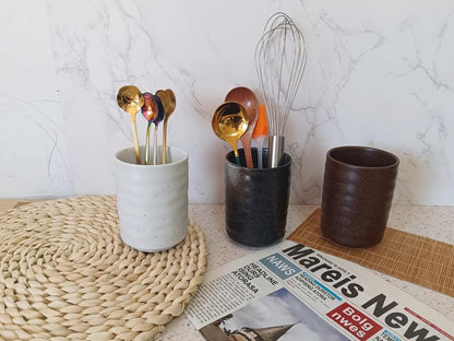 TOPYOKK Stoneware Coffee Bar Utensil Holder Tea & Coffee Spoon & Stirrer Holder for Stir Stick Straw Teaspoon Holder Spoon Cup Small Utensil Jar (Spotted White)