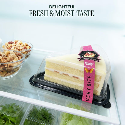 DoubleWave 50-Pack Clear Cake Slice Containers | BPA-Free, Stackable Dessert Holders for Parties, Weddings, and Special Events – Shatter-Resistant Plastic | Keeps Cake Fresh at Parties