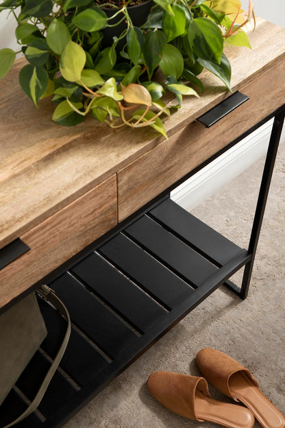 Kate and Laurel Malone Modern Wooden Console Table with Metal Shelf, 36 x 13 x 31, Natural Brown and Black, Transitional Wood Entryway Table with Storage Shelf Below