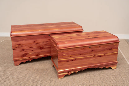 Rustic Red Door Co. Cedar Hope Chest with Waterfall Top and Tray, Amish Made Wooden Storage Trunk Box for Bedroom, Blanket, Clothes, Anti-Slam Hinges and Lock, Cedar Wood, Natural Stain, 36" Long