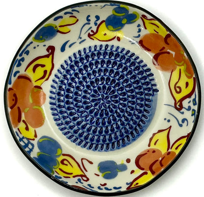 BonCera, All-in-one Premium Ceramic Garlic Grater Plate 4-Piece Set - Artisan Flower Blue Center Design - For Garlic, Ginger, Chocolate, and more! - Comes with 5" Plate, Peeler, Brush, and Stand