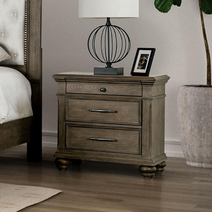 Furniture of America Tavric Solid Wood Brown Nightstand with 3 Drawers and Bun Feet, Large Bedside Table, Wooden Night Stand for Bedroom, Guest Room, Dorm, Aged Oak