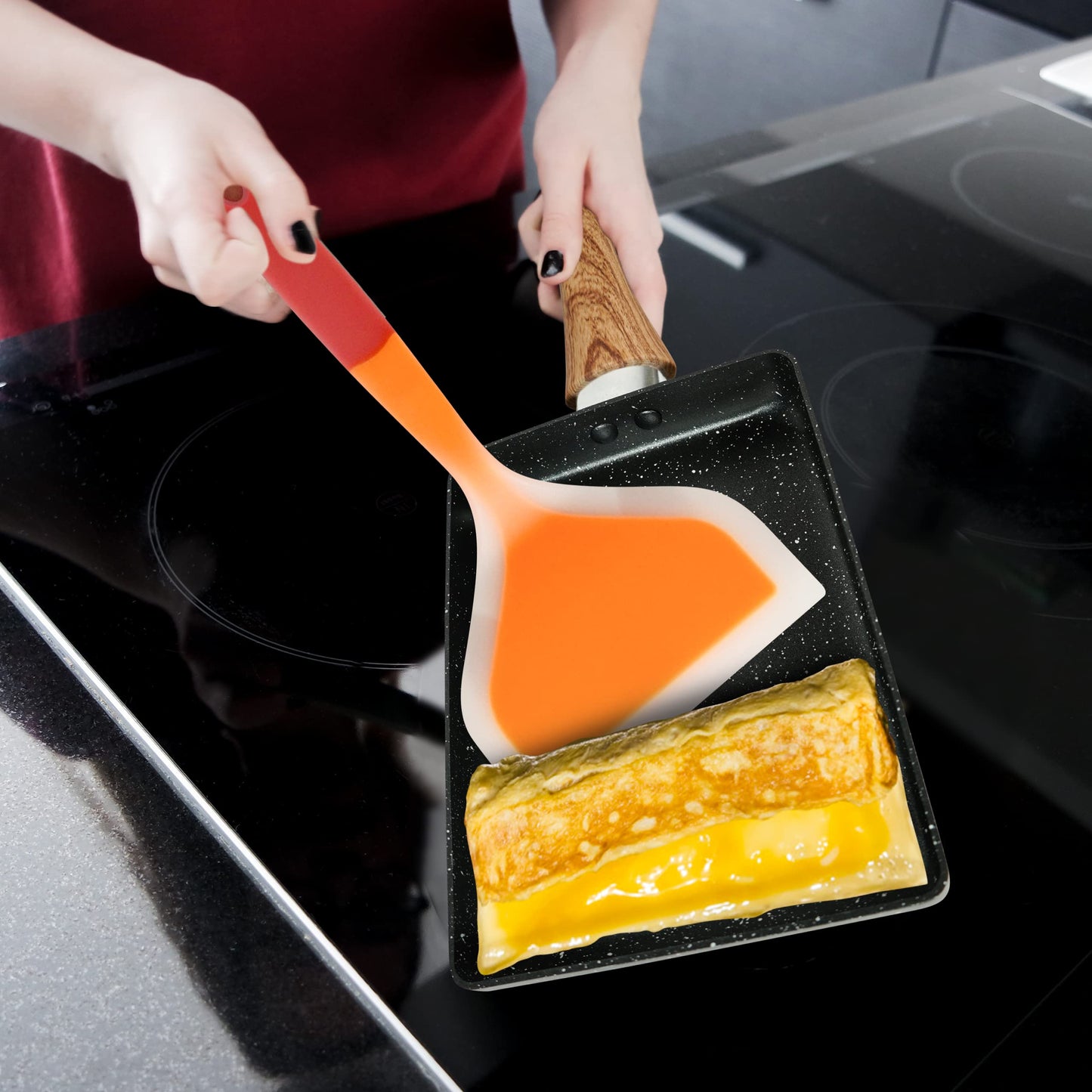 YumOmNom Tamagoyaki Pan – Japanese Nonstick Egg Cookware, Rectangle Frying Pan for Omelettes & Rolls – Kitchen Accessories (Without Lid)