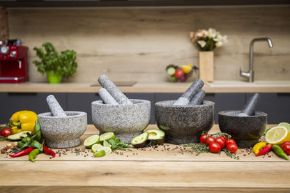 ChefSofi Mortar and Pestle Set - Black Polished Exterior - 1.5 Cup Capacity