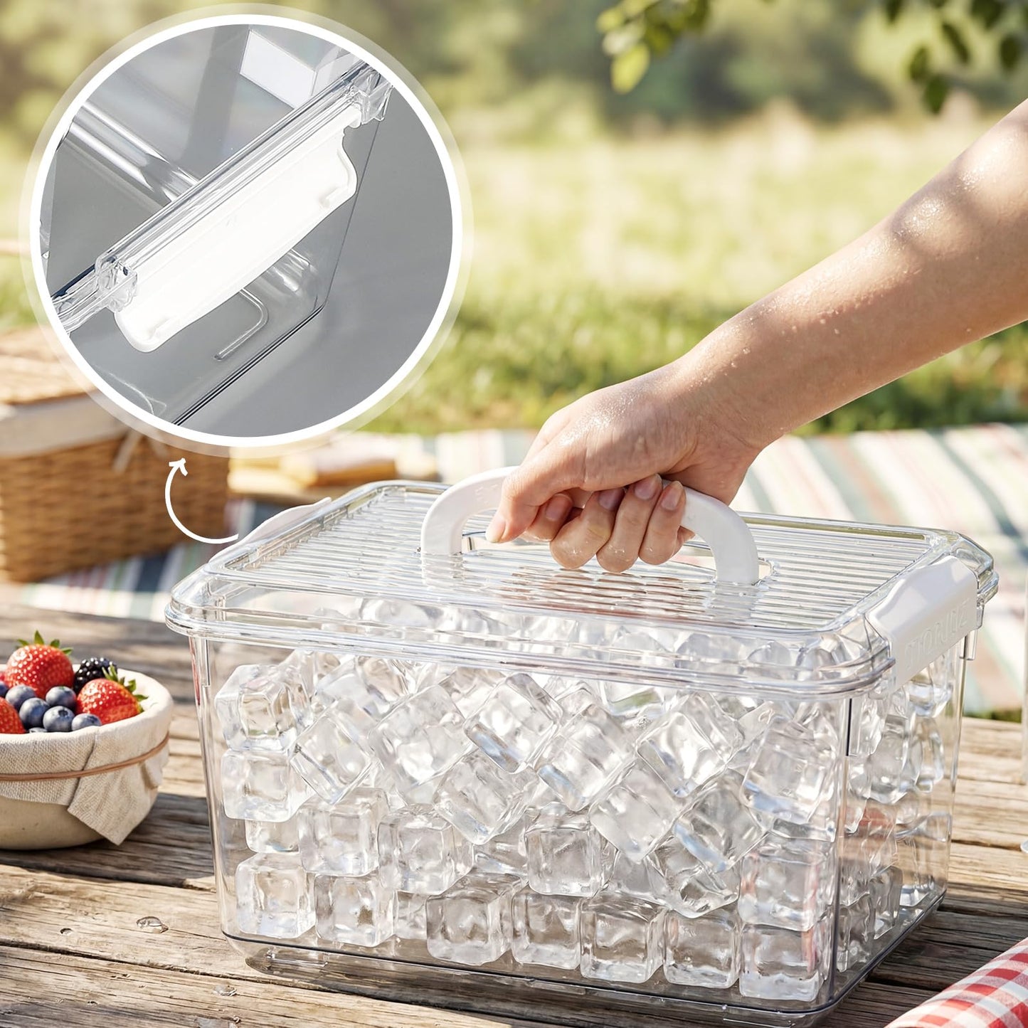 Teecyhooo 2 Set Ice Bin and Metal Scoop Set, Plastic Freezer Ice Bin with Lid, Clear Storage Bucket Plastic Containers Food Scoops for Cocktail Freezer Bar Party Barbeque Camping