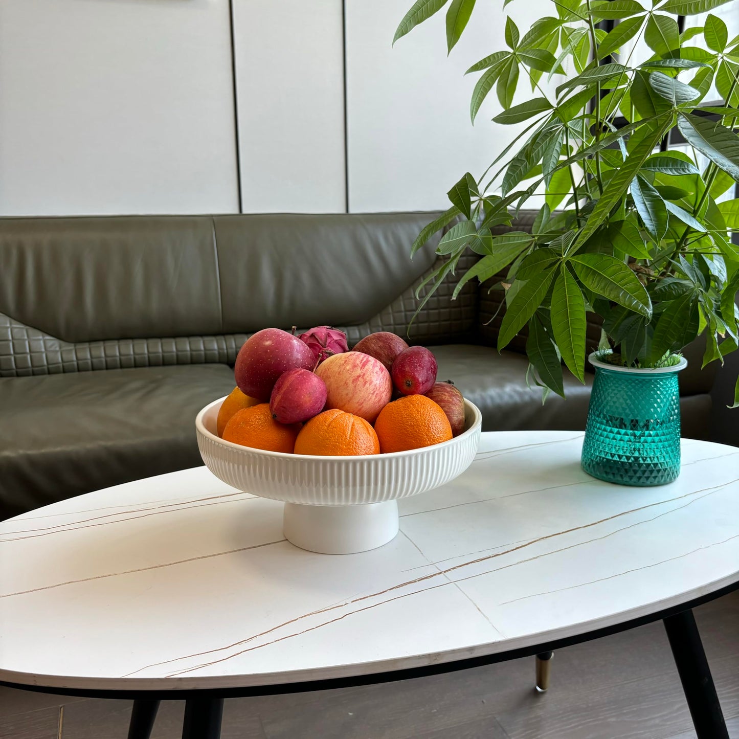 JolieJulie Ceramic Fruit Bowl,11" Decorative Bowl, Large Fruit Bowl for Kitchen Counter, Pedestal Bowl, Kitchen Counter Décor, Bread Candy Snacks Organizer, White (5.3 lbs, 68oz)