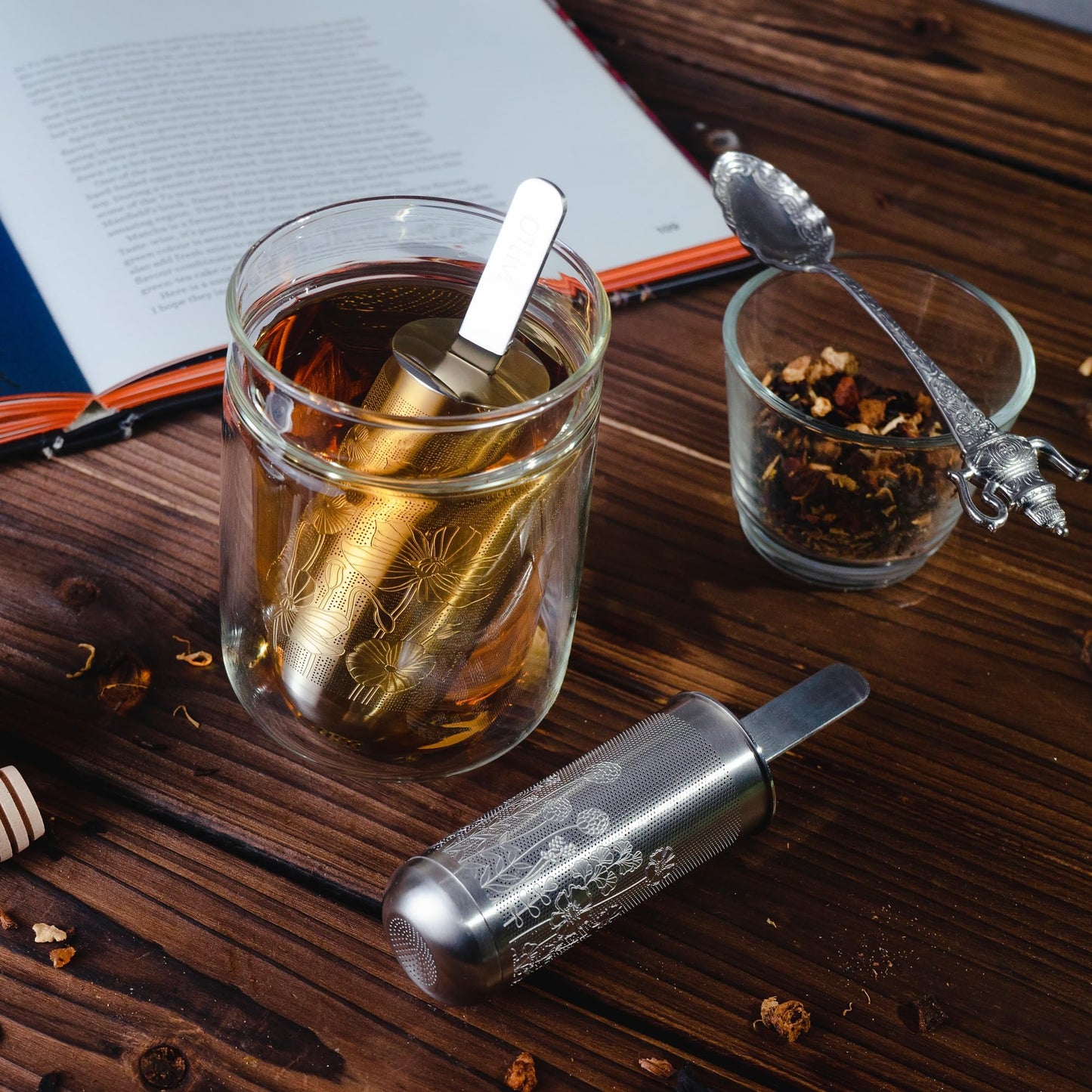 Tea Infuser Spoon For Loose Leaf Tea Filter Stainless Steel Popsicle Tea Stick Tea Spoon Diffuser Long-Handle Tea Filter Easy to Carry Tea Strainer Pipe Steeper(Silver)