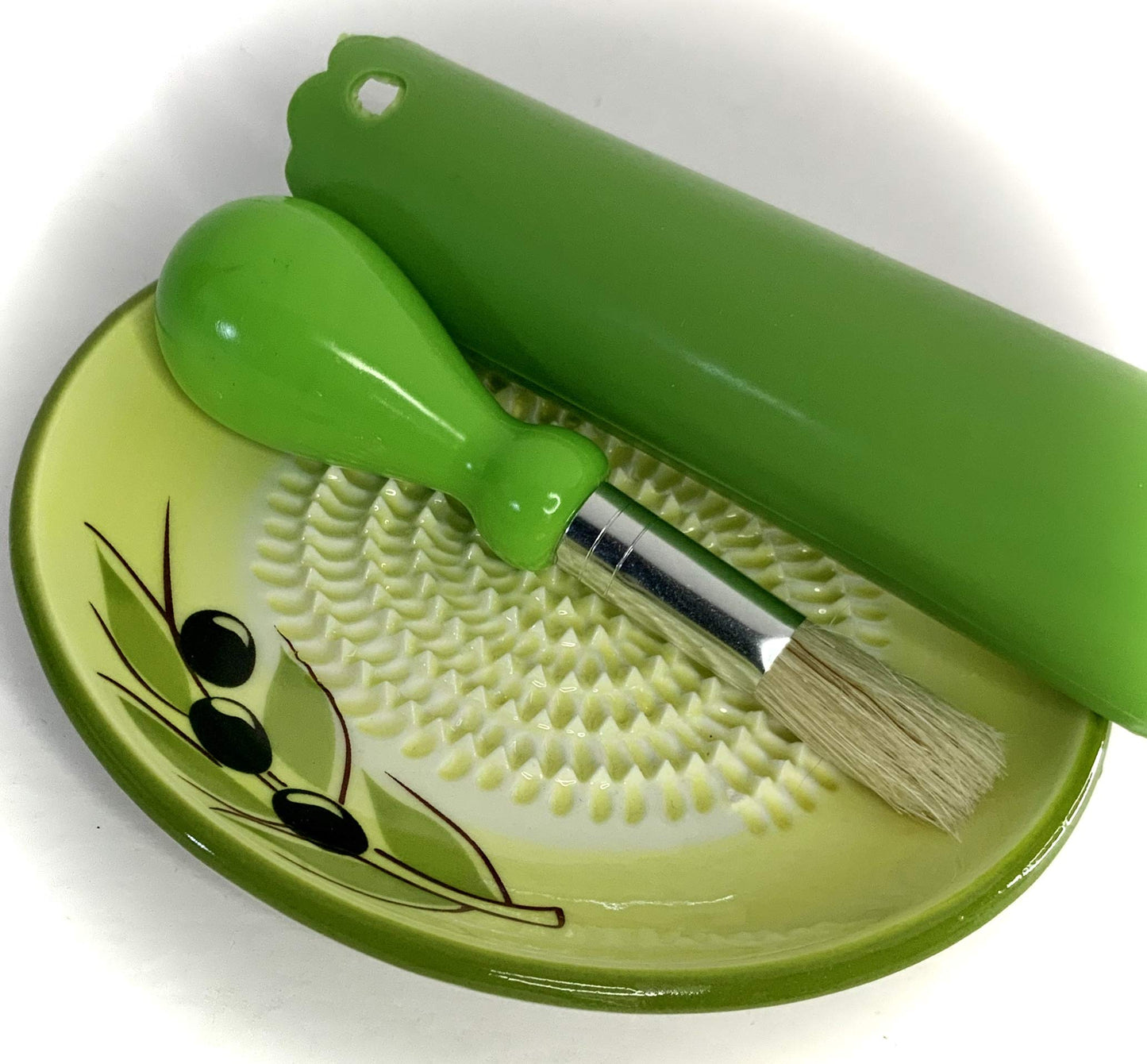 BonCera, All-in-one Premium Ceramic Garlic Grater Plate 4-Piece Set - Yellow Olive Design, Classic Style - For Garlic, Ginger, Chocolate, and more! - Comes with 5.25" Plate, Peeler, Brush, and Stand