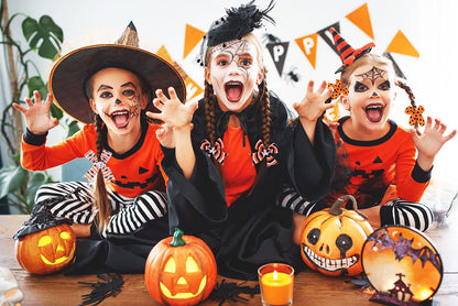 Whaline 6 Roll Halloween Grosgrain Ribbon Geometric Dot Gift Wrapping Ribbon 30 Yard Orange Black White Holiday Craft Ribbon for Halloween Party Decoration Sewing Bow Craft Gift Wrapping
