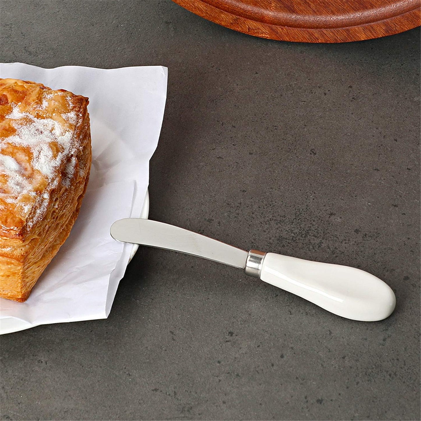 ONTUBE Butter Knife Set of 2, Stainless Steel Blade with Porcelain Handle, Big Circle Cheese Spreader Knives