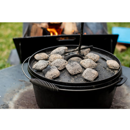 Cuisiland 20QT Cast Iron Dutch Oven with Lip Lid & Bail Handle – Extra Large Pre-Seasoned Campfire Pot for Outdoor Cooking, Baking, Roasting & Stews – Heavy-Duty Cookware for Camping & Backyard Use