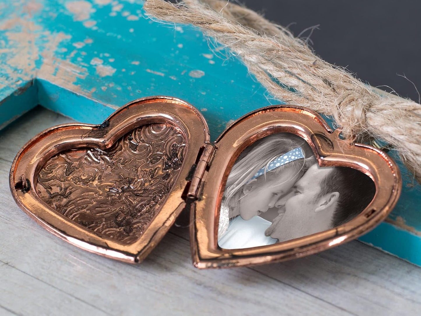 Cottage Garden Lord Bless and Keep You Petite Locket (Distressed Teal Music Box, Plays How Great Thou Art)