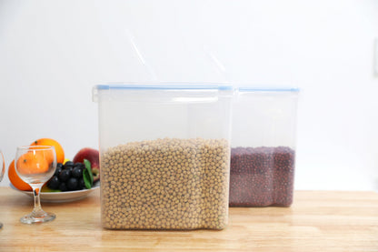 Basicwise Large BPA-Free Plastic Food Cereal Containers, Airtight Spout Lid Set of 2