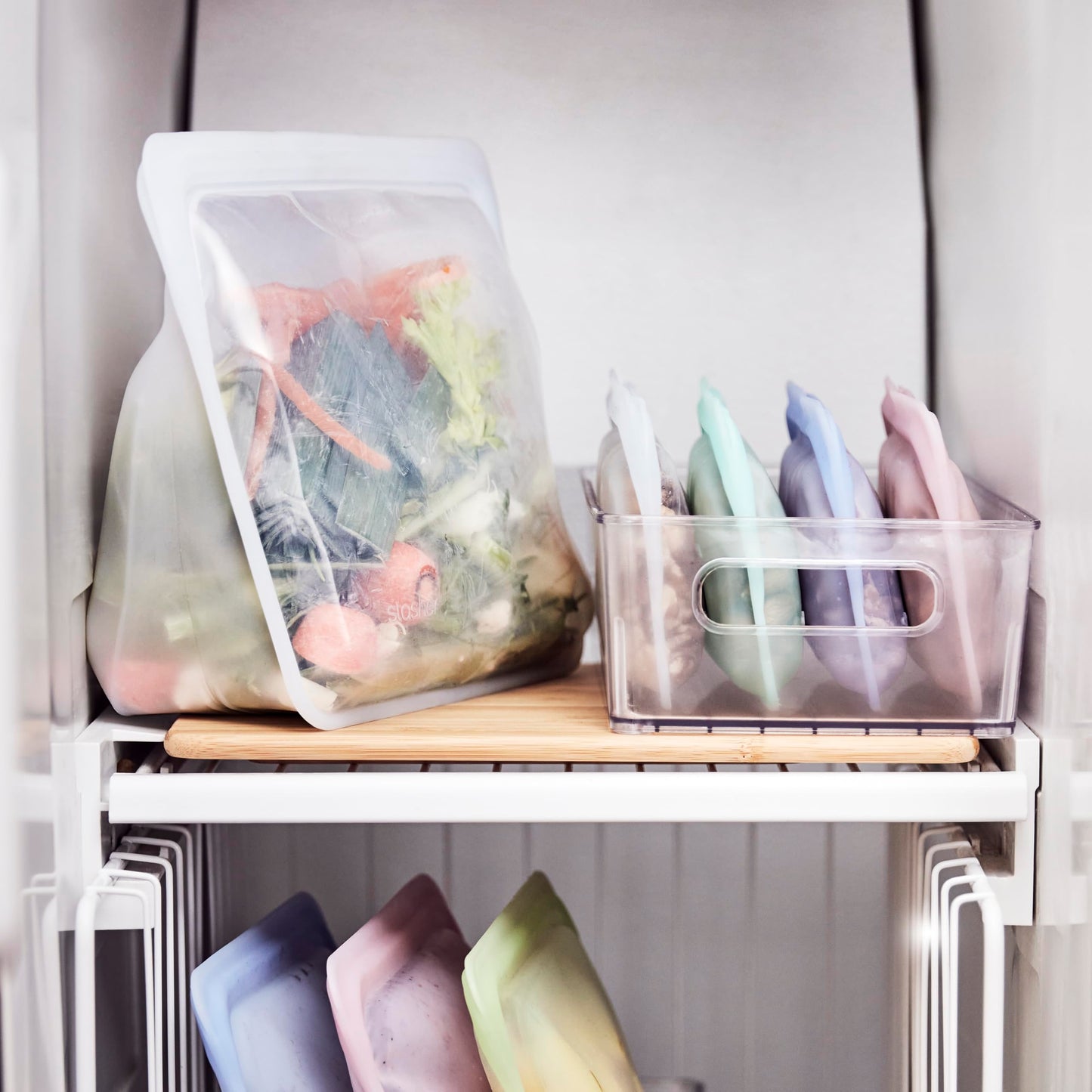 Stasher Silicone Reusable Storage Bag, Stand-Up Mega Bag, Reusable Freezer Bags, Microwave, Dishwasher, Oven Safe, Sous Vide, Premium Lunch Container, Eco Friendly, Food Storage Bags, 104 oz, Clear