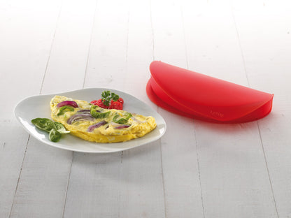 Lékué Microwave Omelette Maker | Red | 100% Platinum Silicone Easy Steam Egg Omelette Cooker | Dishwasher, Freezer-Safe, Heat-Resistant Case | Recipes Included