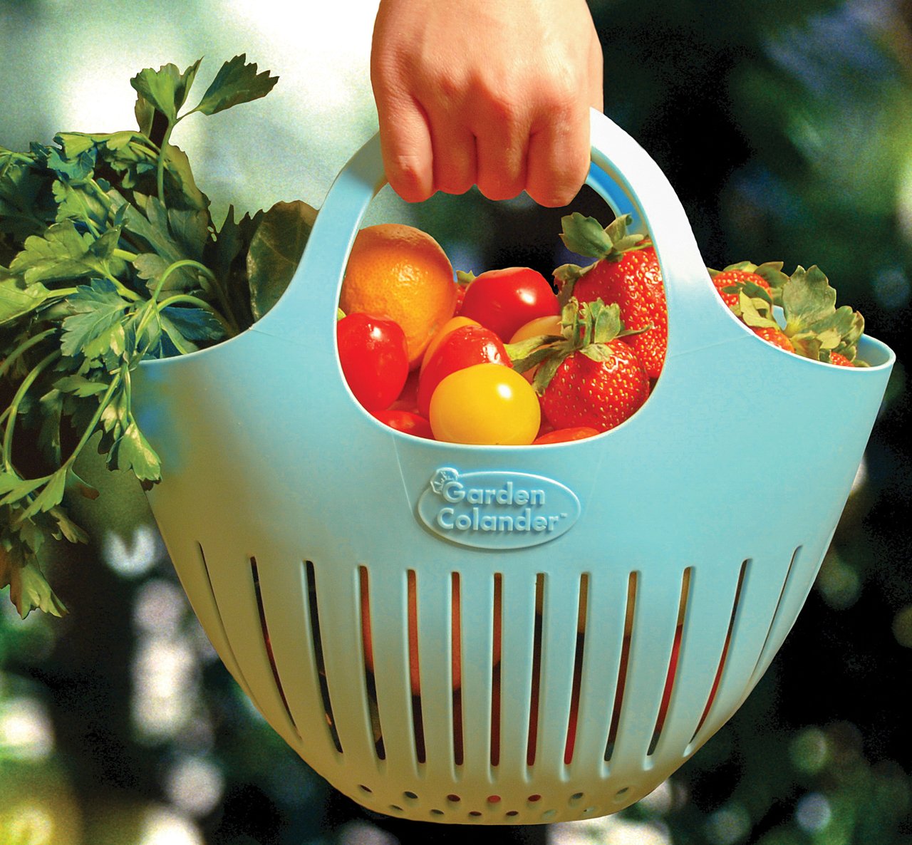 Hutzler Mini Garden Colander Garden Basket, Small, Pink