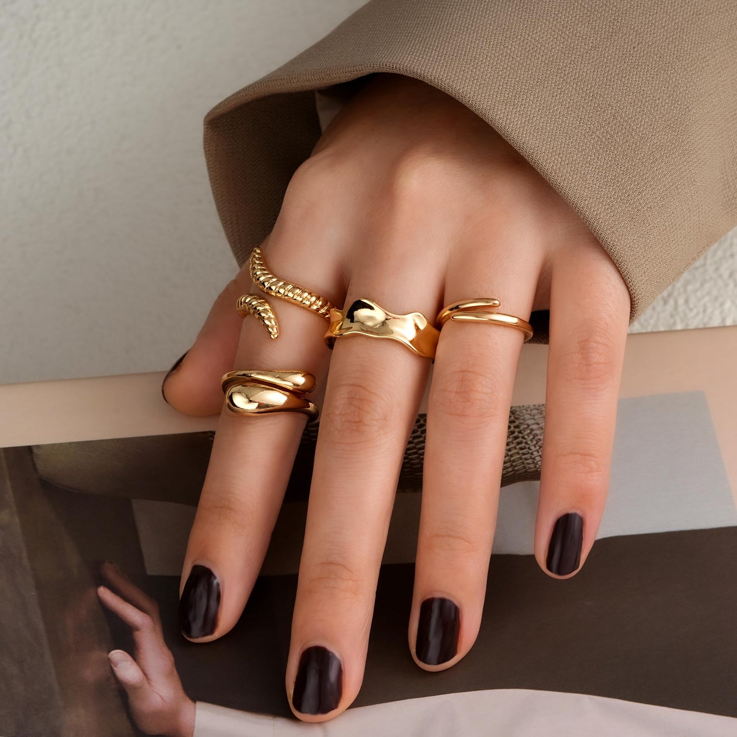 FAXHION 12PCS Gold Stackable Rings Set for Women, 18K Gold Plated Open Stacking Knuckle Ring, Adjustable Chunky Signet Band Statement Ring for Gift