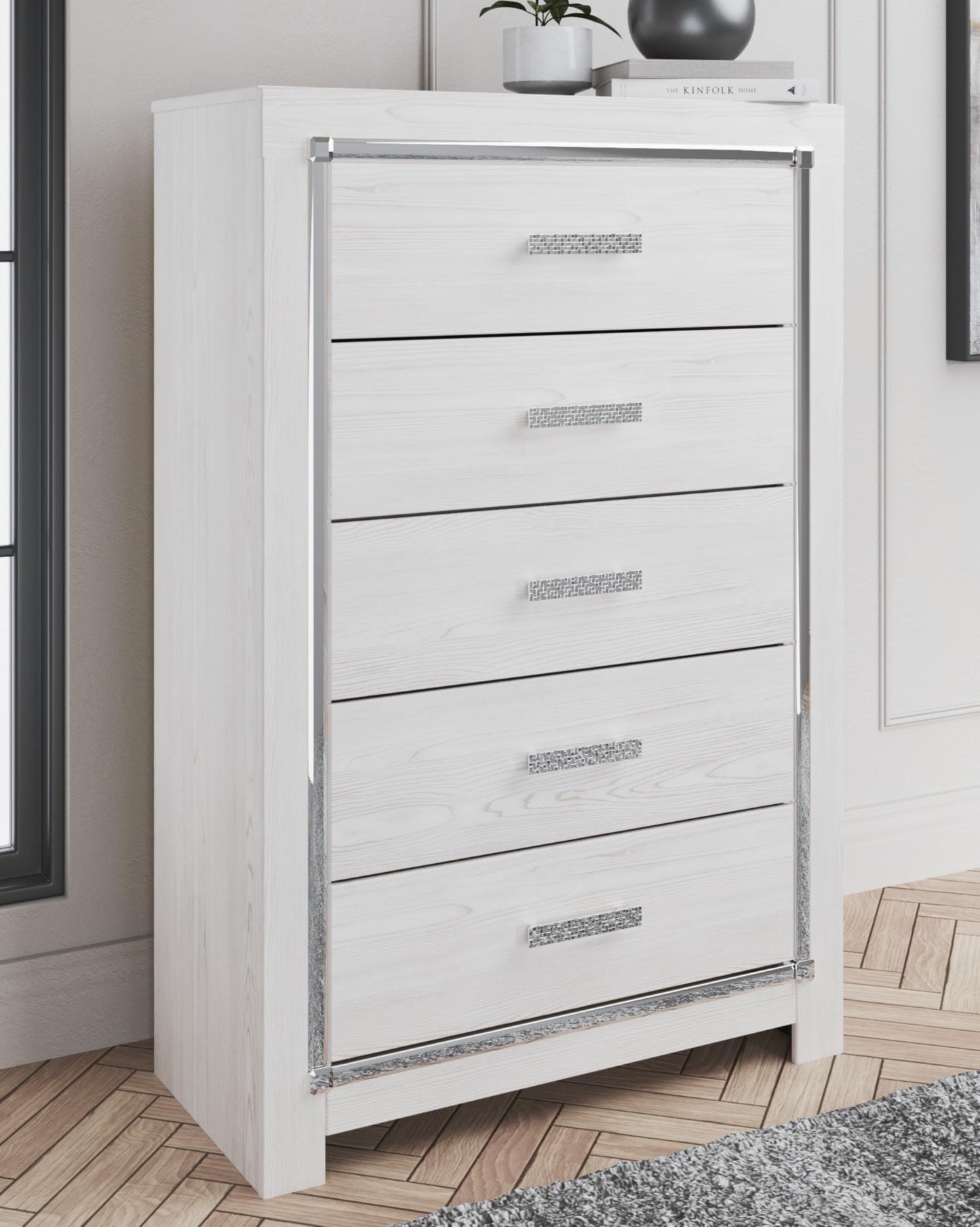 Signature Design by Ashley Altyra Contemporary 5 Drawer Chest, White