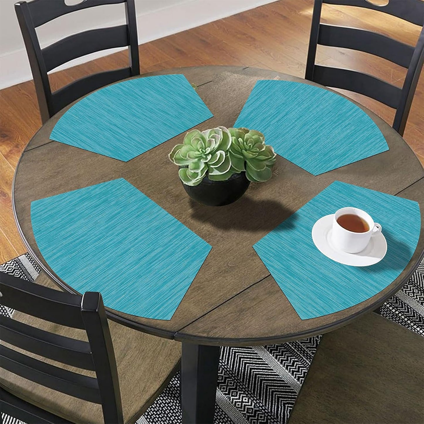 SHACOS Set of 4 Round Wedge Placemats, Heat Resistant, Woven Vinyl PVC Table Mats, Teal Blue, Indoor Outdoor