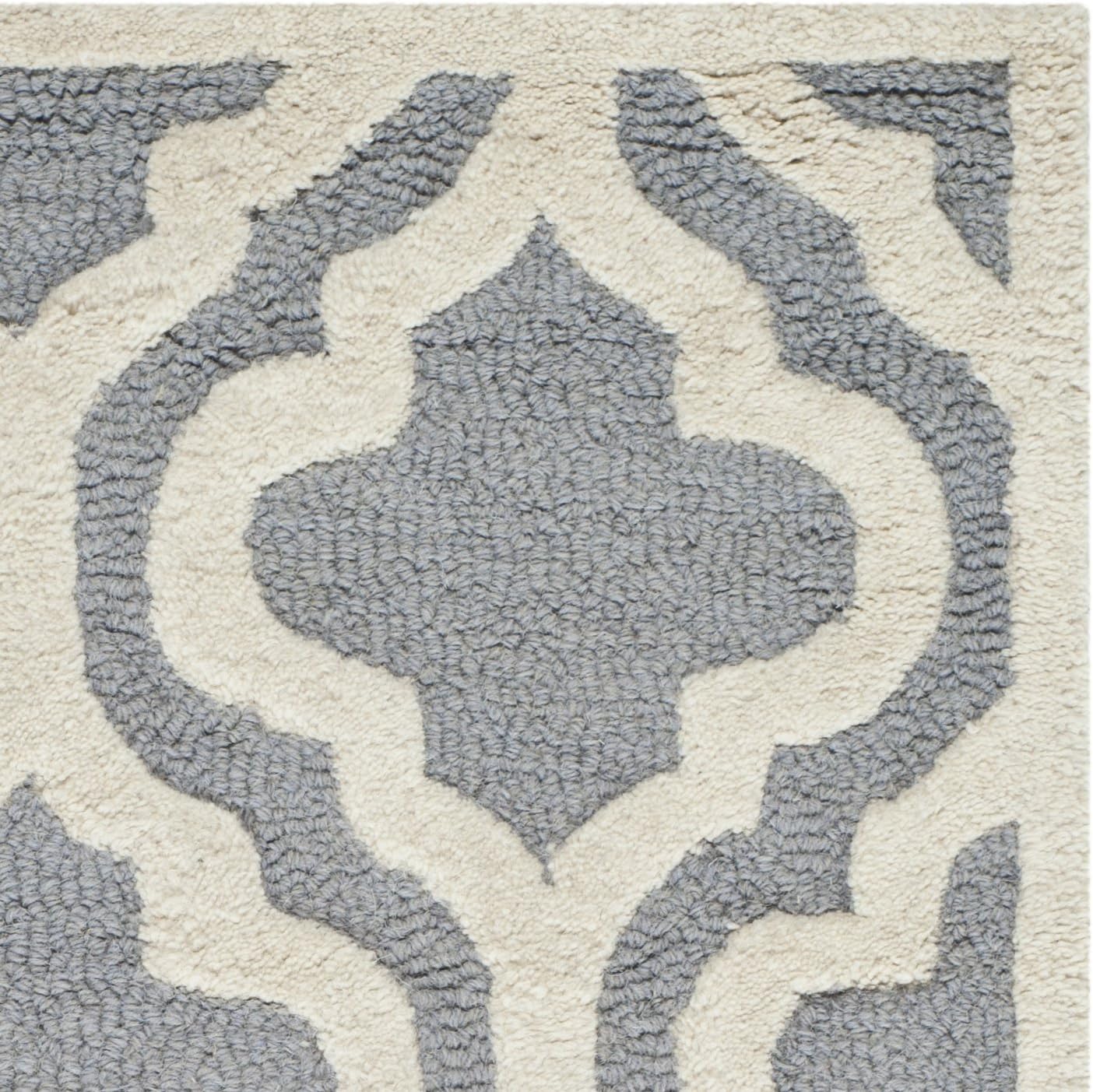 2' 3' CAM132D SAFAVIEH Cambridge Collection x Silver / Ivory Handmade Moroccan Premium Wool Accent Rug