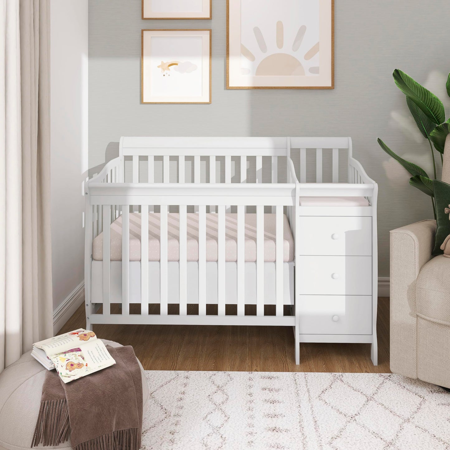Dream On Me Jayden 4‑in‑1 Mini Convertible Baby Crib & Changer with Storage in White, Pinewood, GreenGuard Gold & BSA, 1” Mattress Pad, 3 Mattress Heights, Converts to Mini Day & Twin-Size Bed