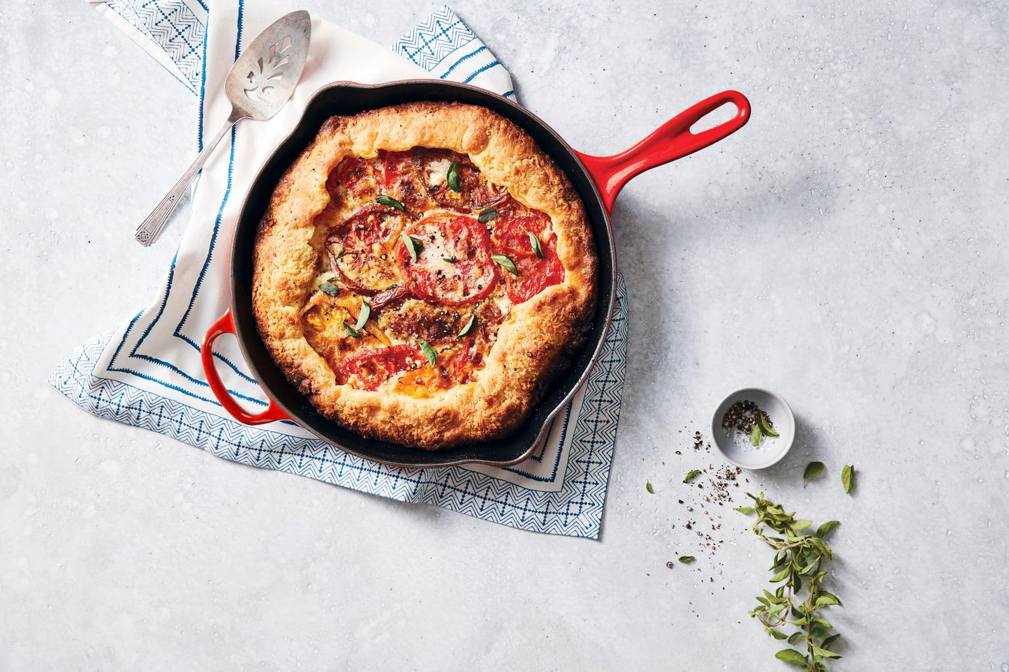Le Creuset Enameled Cast Iron Signature Iron Handle Skillet, 11.75", Cerise