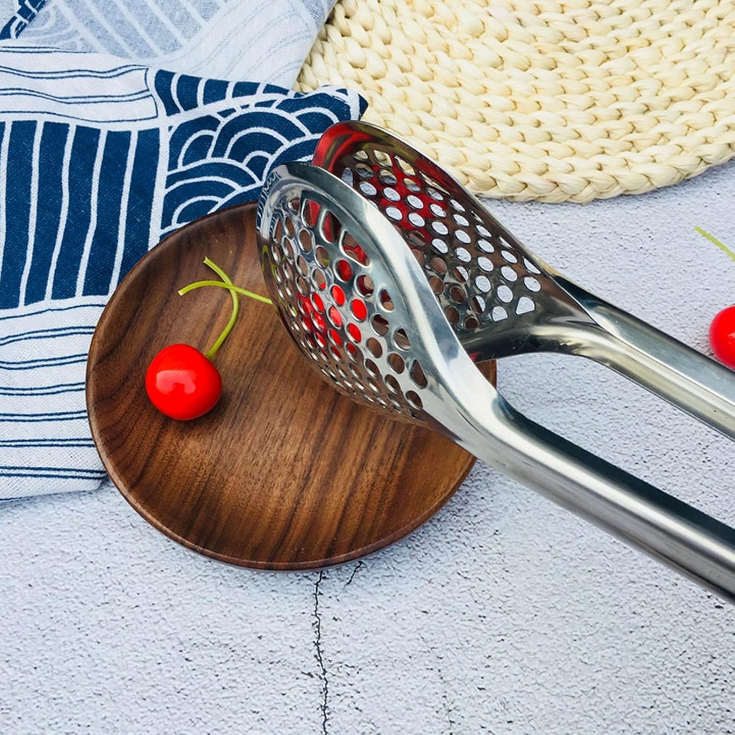 L/V Stainless Steel Kitchen Tongs, Adjustable Range Cooking Tongs for Salad, Barbecue, and Toast, Multifunction Locking