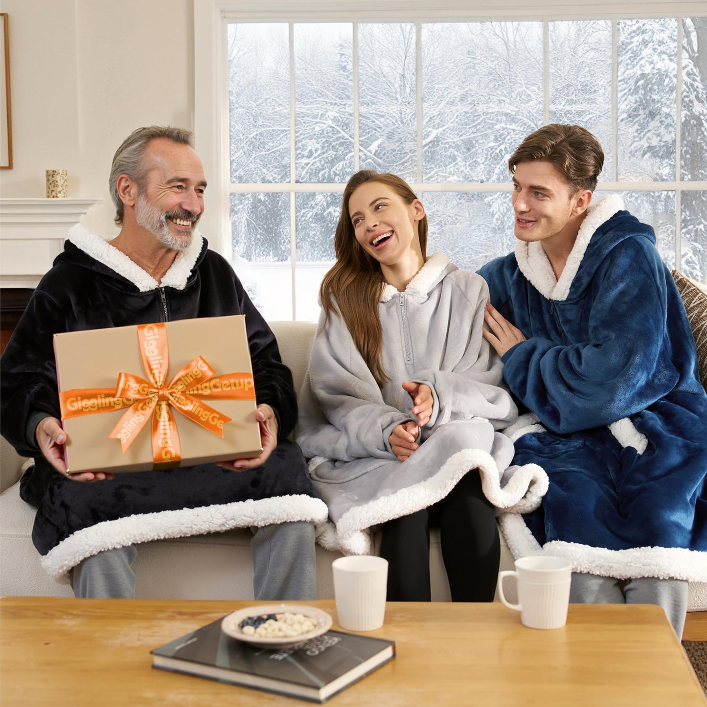 Giggling Getup Wearable Blanket Hoodie for Women Men Gifts for Women Mom Wife Sherpa Fleece Hooded Blanket Sweatshirt Warm Cozy Sherpa Wearable Throw with Pocket & Sleeves for Adult Oversize Gray