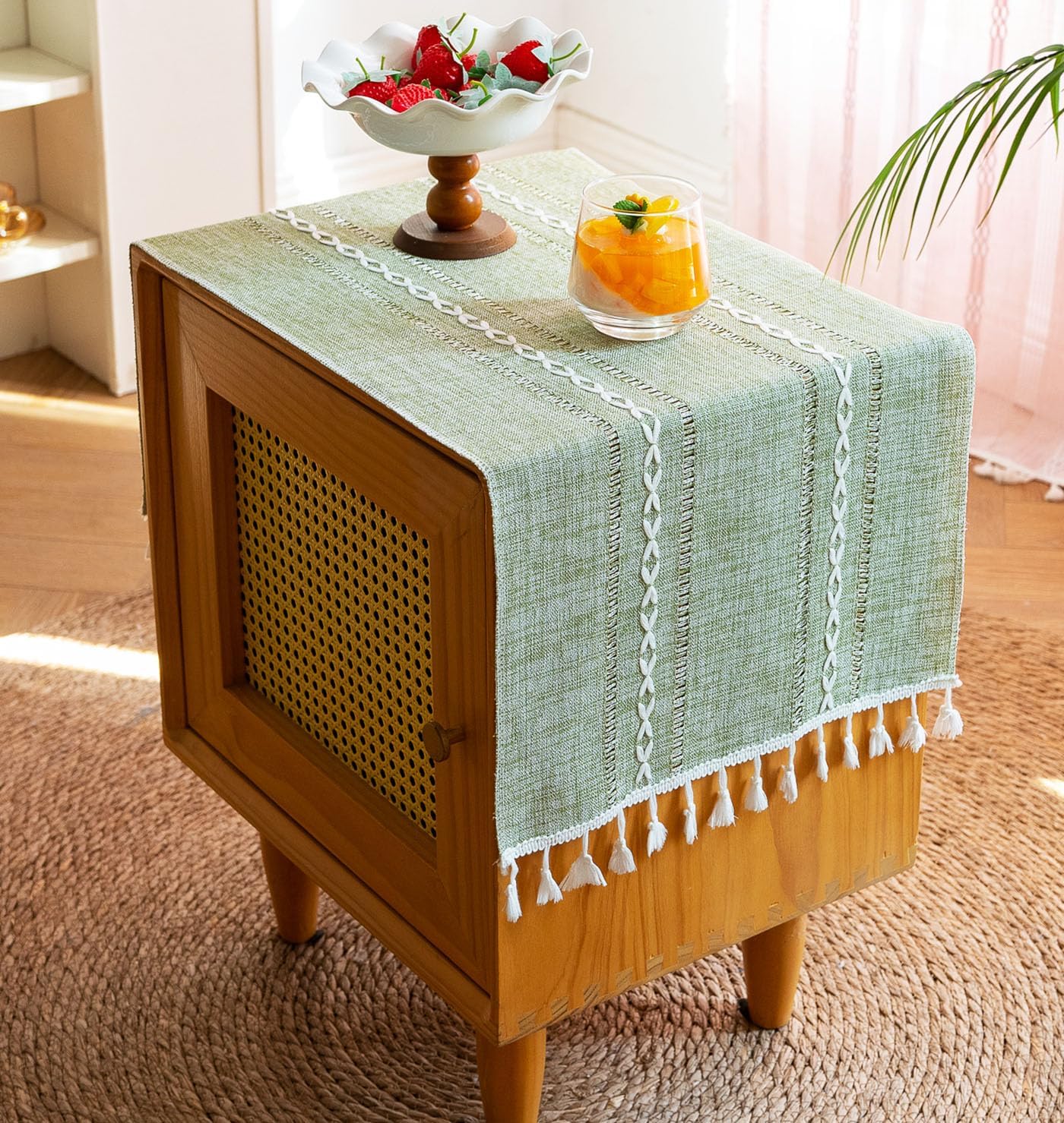 15.735.4 Inch Green Tassel Bedside Tablecloth Nightstand Cover Cloth Side Table Covers for End Night Stand Coffee Tea