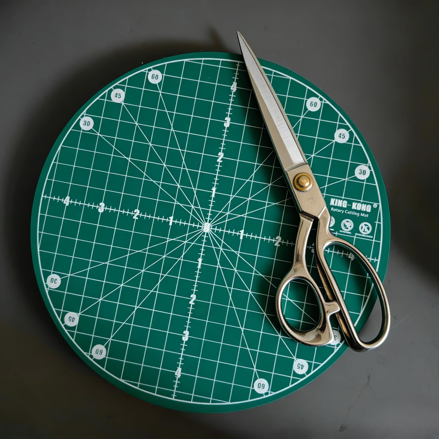 KING-KONG Round Rotary Cutting Mat, Green, 9.8 Inch, Self-Healing, for Crafts, Leather, and Advertising
