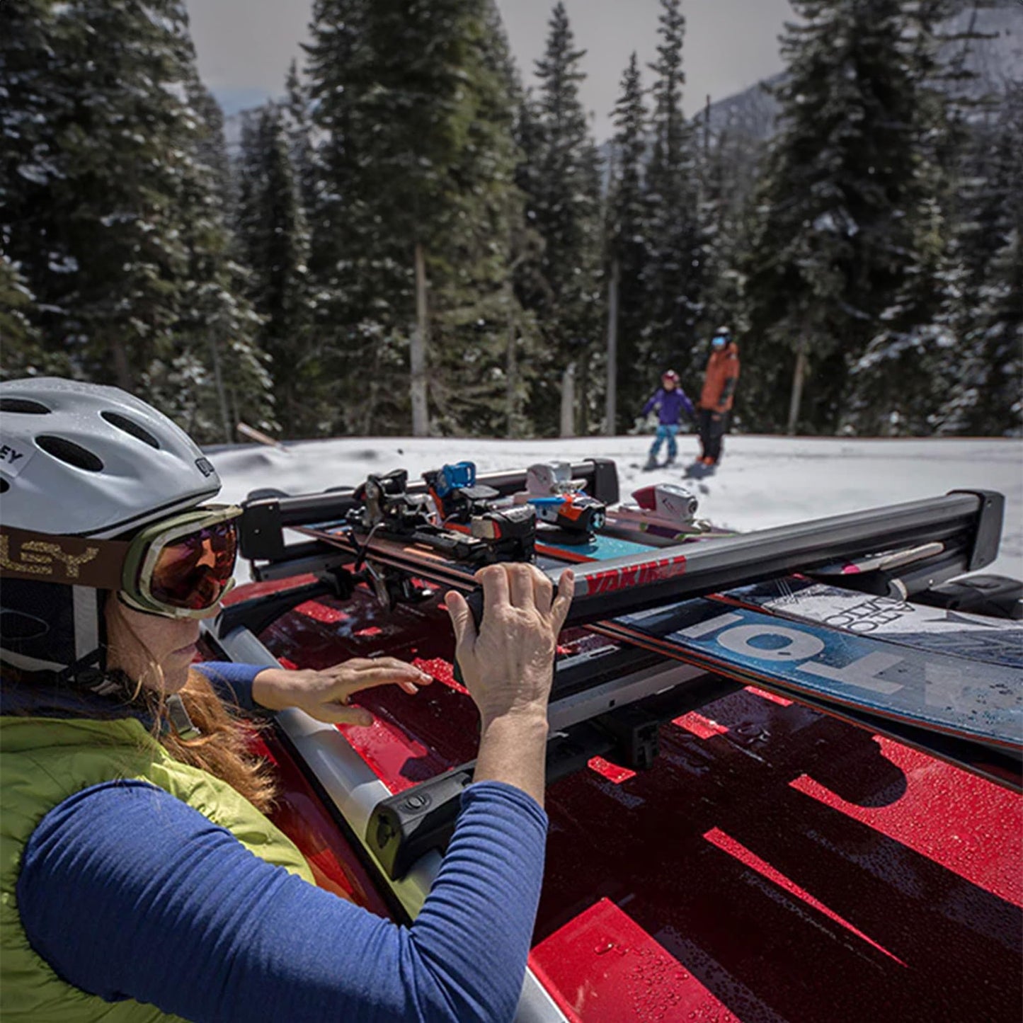 YAKIMA, FreshTrack Ski & Snowboard Mount, Fits Most Roof Racks, 6 Ski Pairs/2 Snowboards