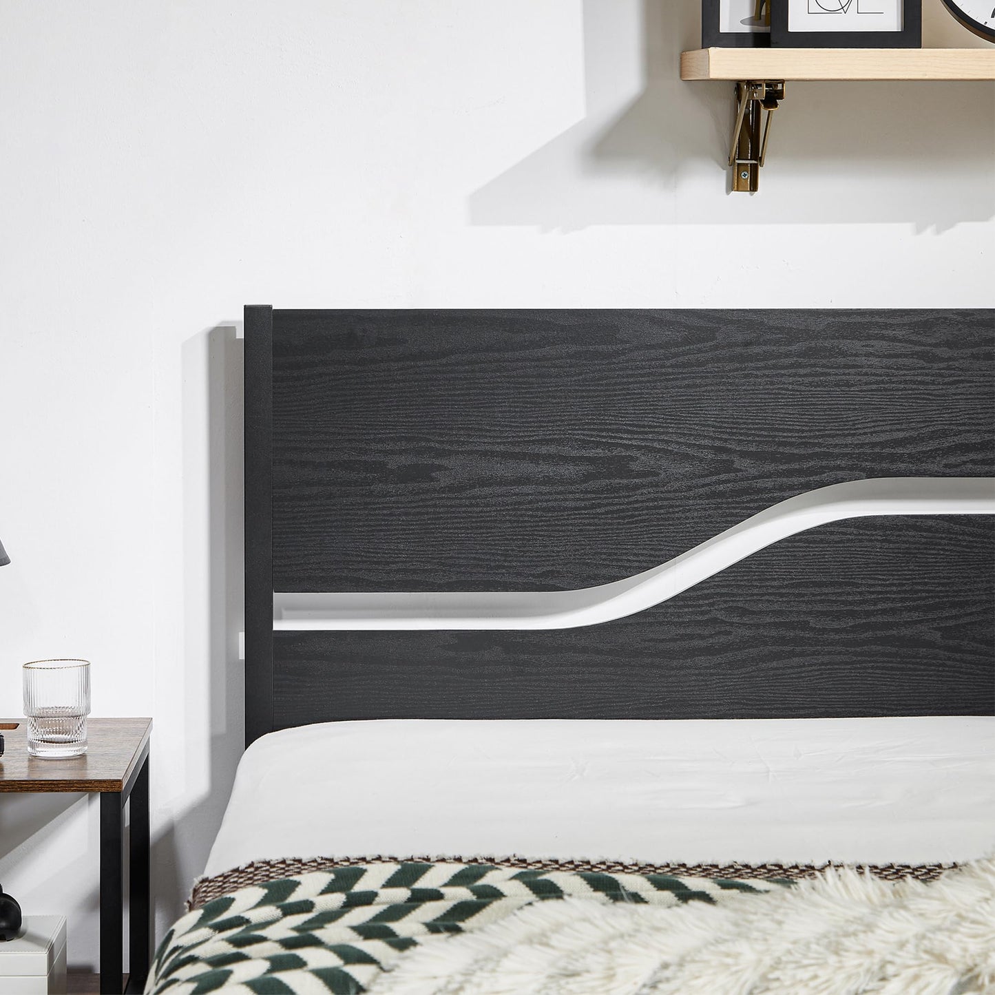 VECELO Twin Size Bed Frame with Wood Headboard, Heavy-Duty Metal Slats Support, Easy Assembly, No Box Spring Needed, Black