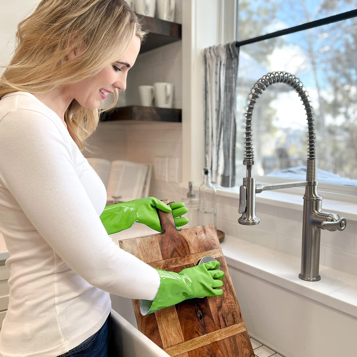 Kitchen-Star Ultimate Rubber Household PVC Gloves with Comfortable Cotton Lining, Anti-Slip surface, Kitchen Dishwashing, Extra Thickness, Kitchen Cleaning, Working, Painting, Pet Care (Medium, Green)