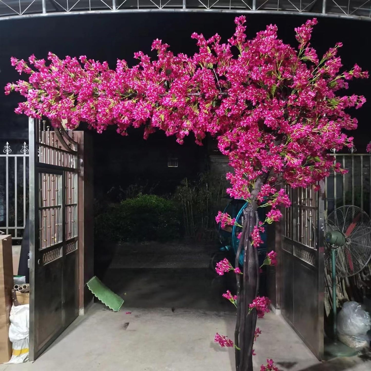 Large Pink Artificial Bougainvillea Tree Artificial Tree for Landscape and Venue Decoration - Indoor Outdoor Use (1.5x1.2m)
