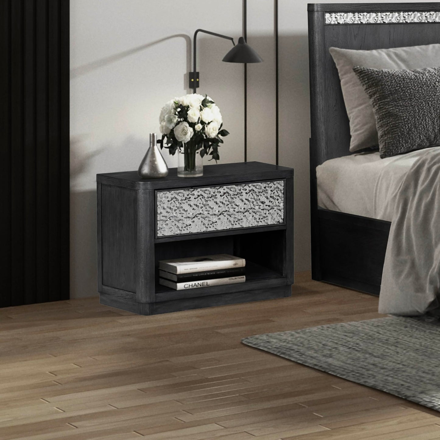Furniture of America Selyra Modern Contemporary Solid Wood 30-inch 1-Drawer Nightstand with USB Ports, Sealed Back, English Dovetail, Ball-Bearing Glides, No Assembly for Bedroom, Guest Room, Ash Gray