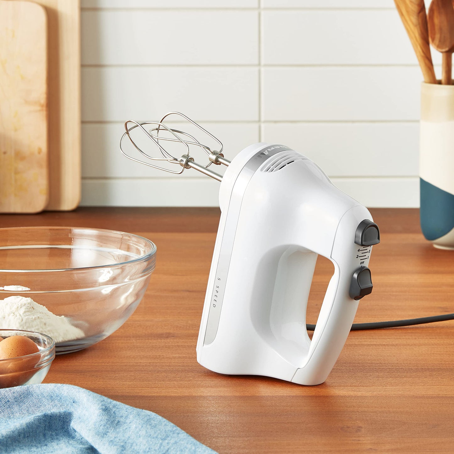 KitchenAid 5-Speed Ultra Power Hand Mixer - KHM512, Contour Silver