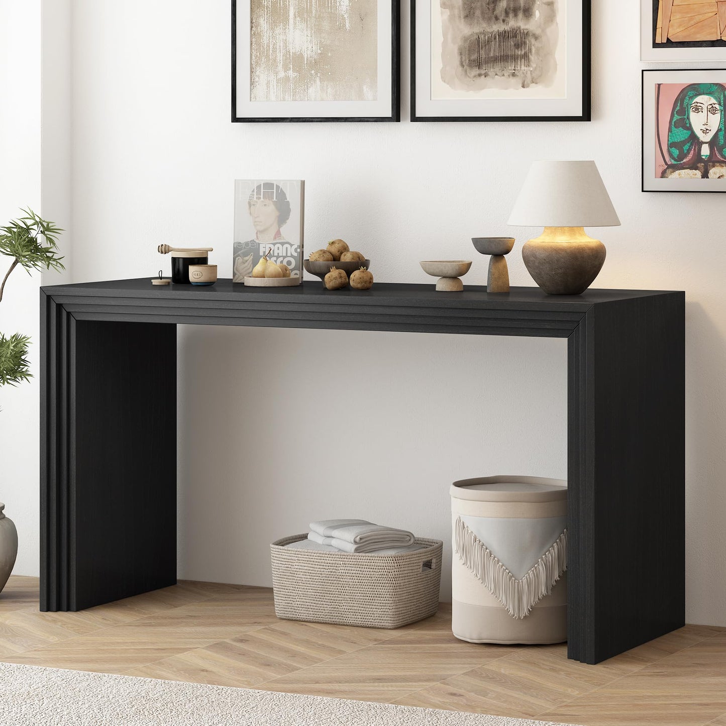 Merax Modern Unique Striped Console Table, Paulownia Solid Wood Veneer Entryway Table for Foyer, Living Room, or Entryway, Black