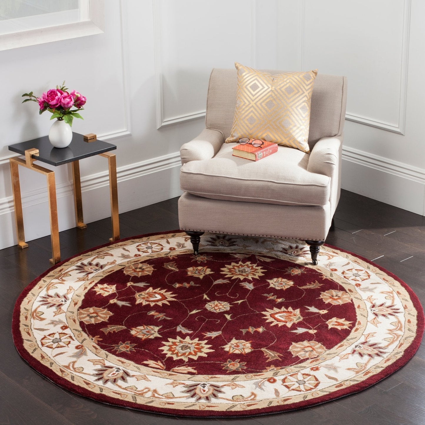 SAFAVIEH Area Rug 8x10 - Total Performance Collection - Large - Red & Ivory, Hand-Hooked, Oriental Design, Ideal for Living Room, Bedroom, Office, Dining Space (TLP725A)