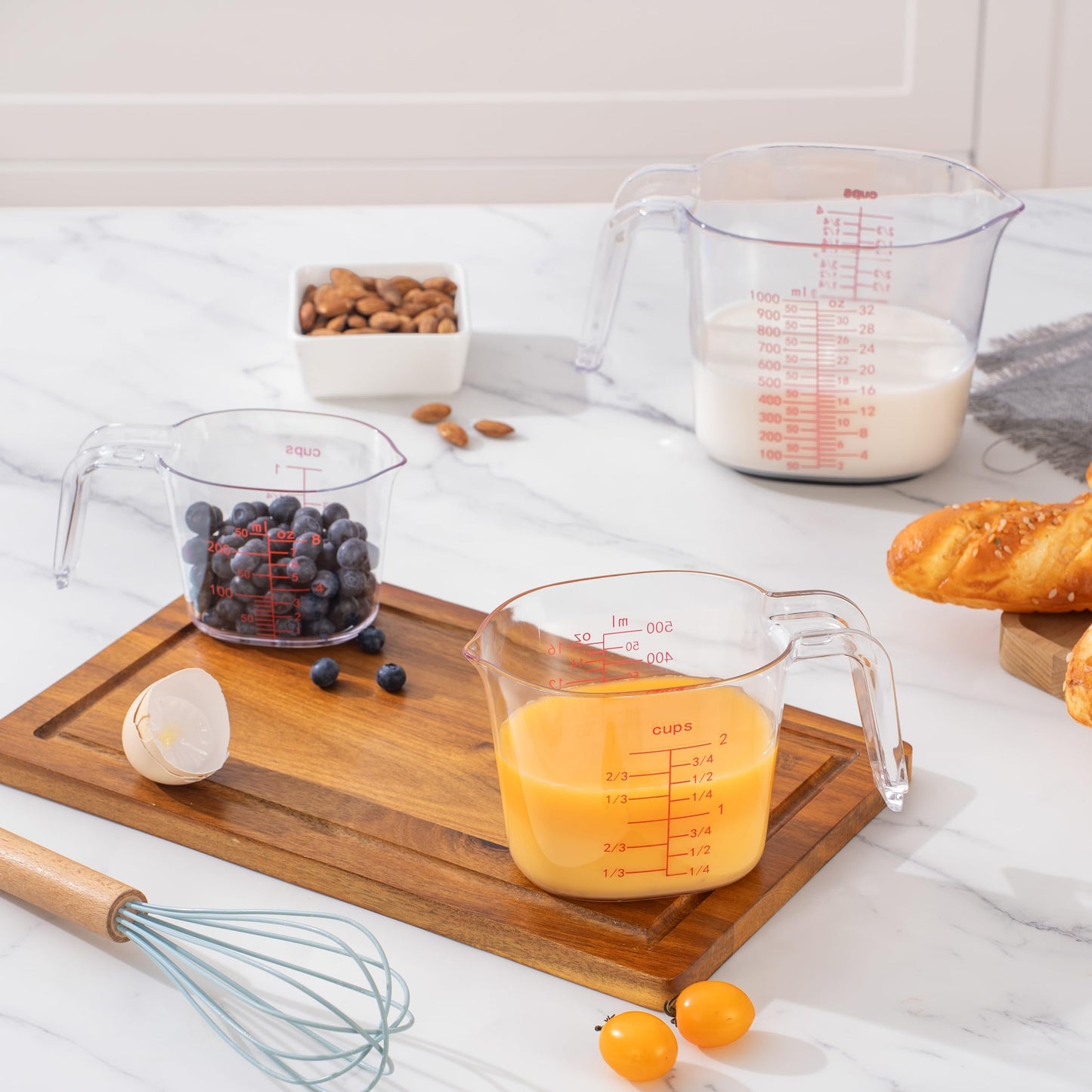 3-Piece Nesting Liquid Measuring Cups Set, Clear Plastic Measuring Jugs with Spout and Multiple Measurement Scales, 1 Cup, 2 Cup, 4 Cup for Baking and Cooking