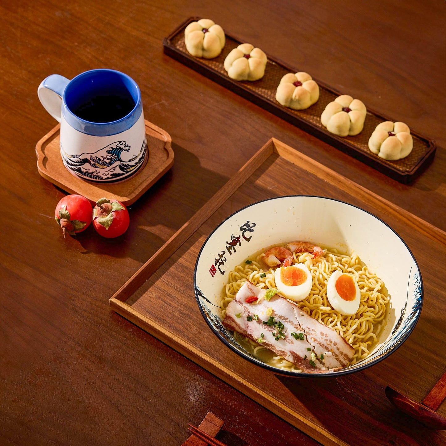 BICETTO Japanese Ramen Bowl Set with Great Wave Design - 60oz Large Ceramic Bowls, Spoons, Chopsticks for Ramen, Pho, Salad, Poke - Premium Gift for Ramen Lovers - Microwave & Dishwasher Safe