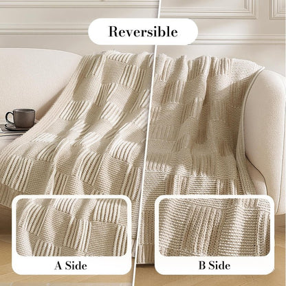 Amélie Home Knit Throw Blanket, Soft Chenille Cozy Breathable Dual Tone Checkered Chunky Decorative Blanket for Couch, Bed & Sofa, French-Inspired Lightweight Warm Gift for Women, Beige, 50"x60"