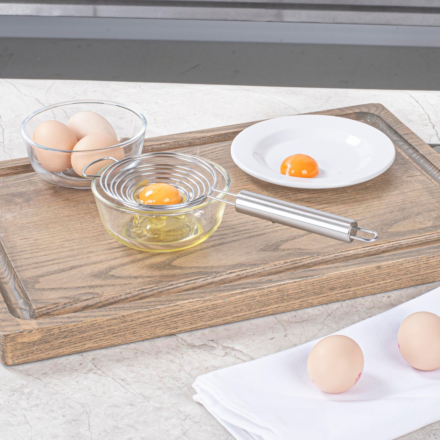 Restaurantware Met Lux 10.2 Inch x 3.5 Inch x 2 Inch Egg Separator 1 Spiral Egg White Separator - With Hanging Hole Dishwasher-Safe Stainless Steel Egg Yolk Separator For Kitchen