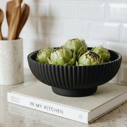 Decorative Concrete Fruit Bowl For Kitchen Counter Or Table Decor – Premium Quality Large Key Bowl Elevates Your Modern/Farmhouse Home Decoration, Showcasing Fruit or Seasonal Centerpieces in Style